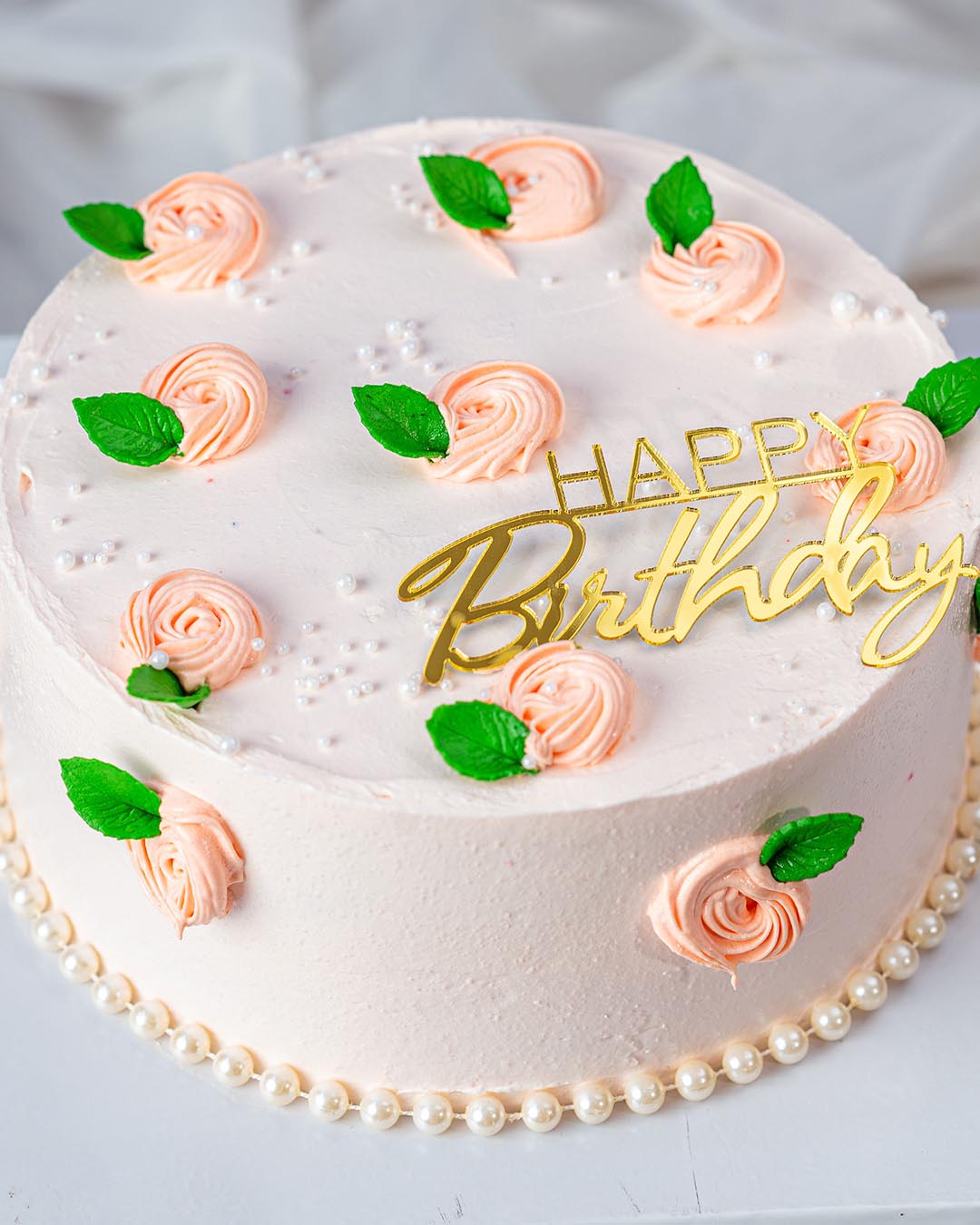 The Twirls And Leaves Cake image 0