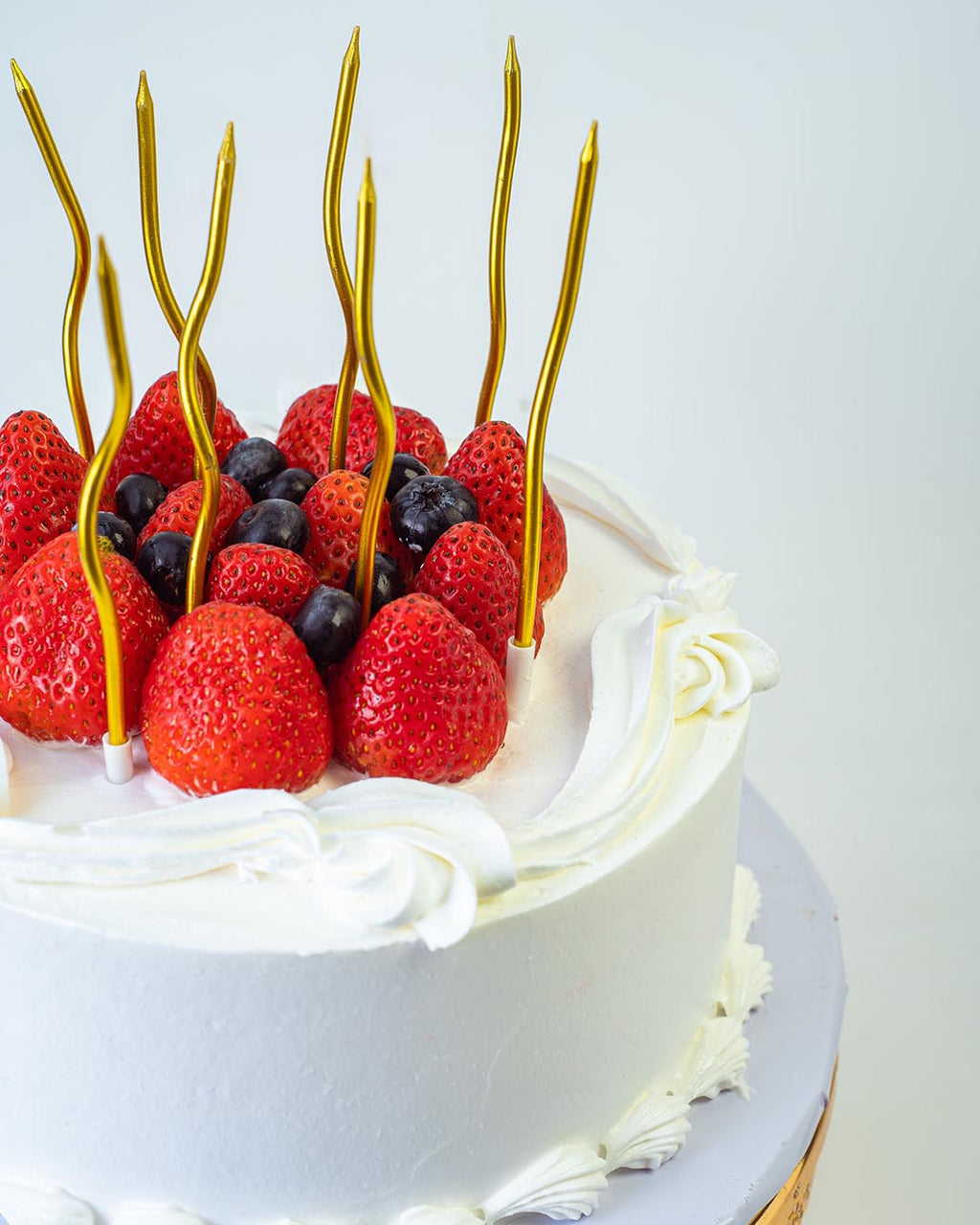 The Fruity Crown Cake